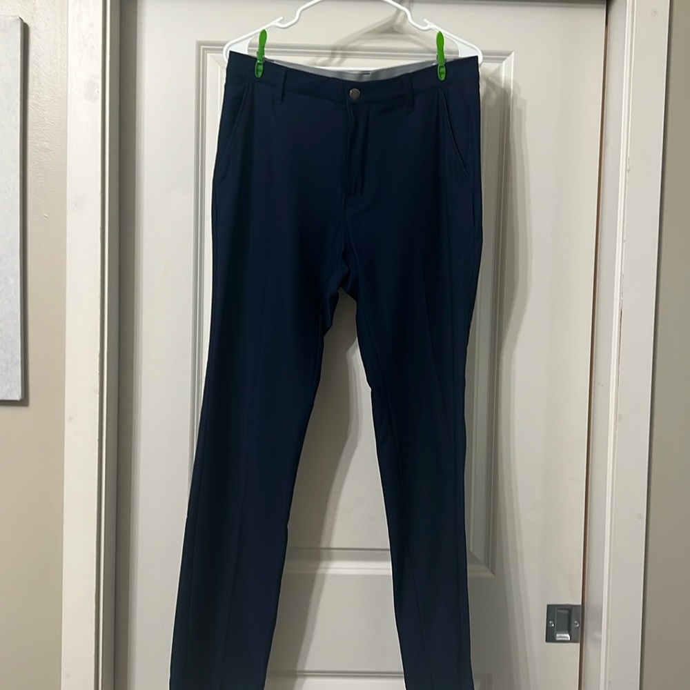 Adidas. Navy Blue. Men’s Golf Pants. Size 32x32